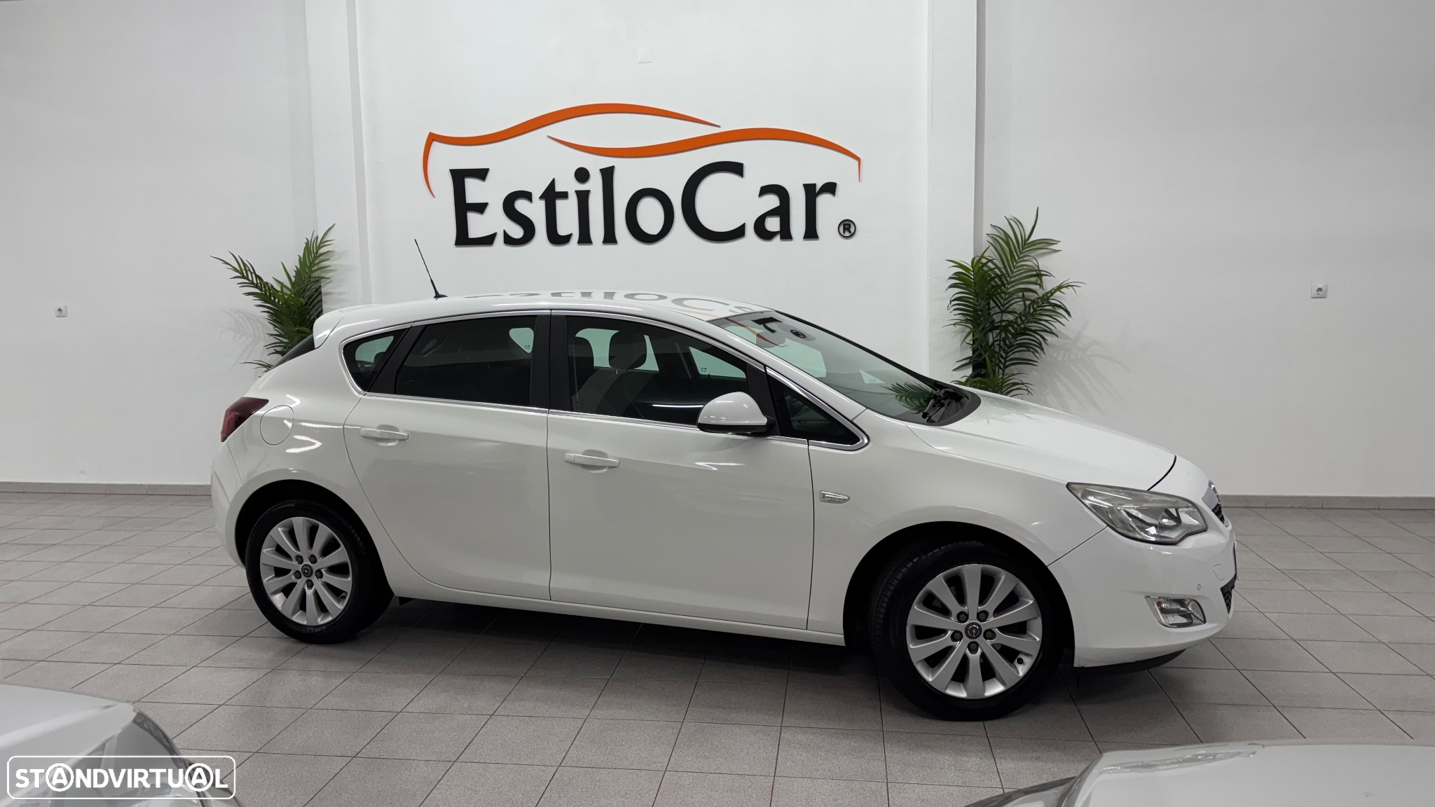 Opel Astra 2.0 CDTi Cosmo Active-Select - 3