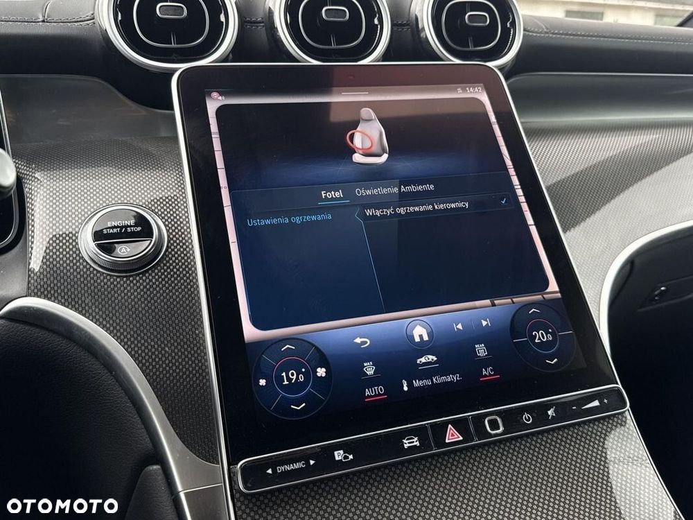 Mercedes-Benz GLC - 29