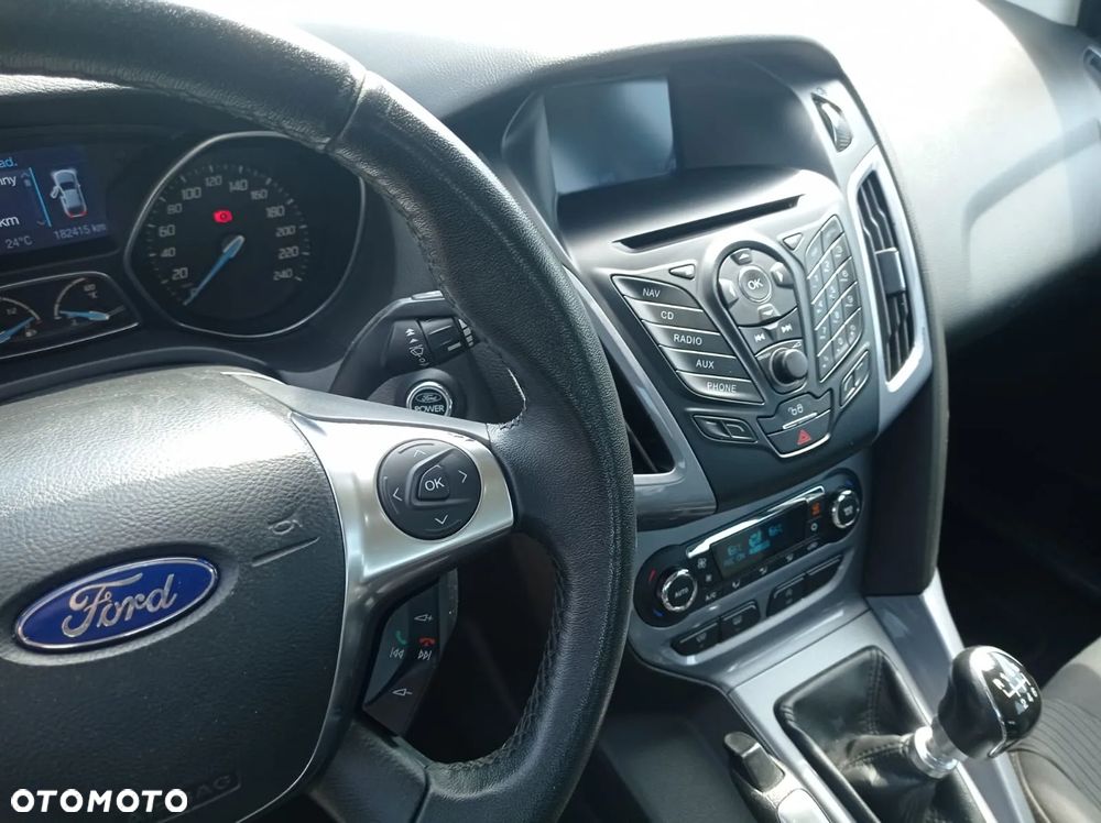 Ford Focus - 13