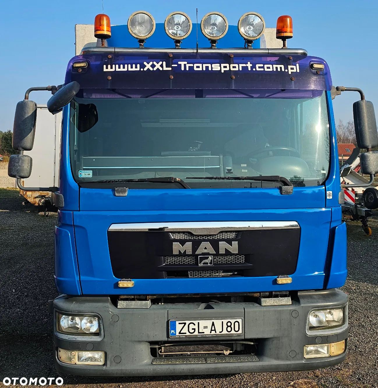 MAN TGL 8.220 - 3