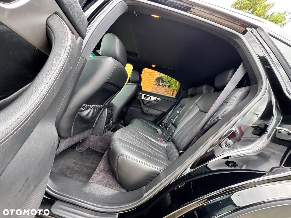 Infiniti QX70 3.0d AWD S - 23