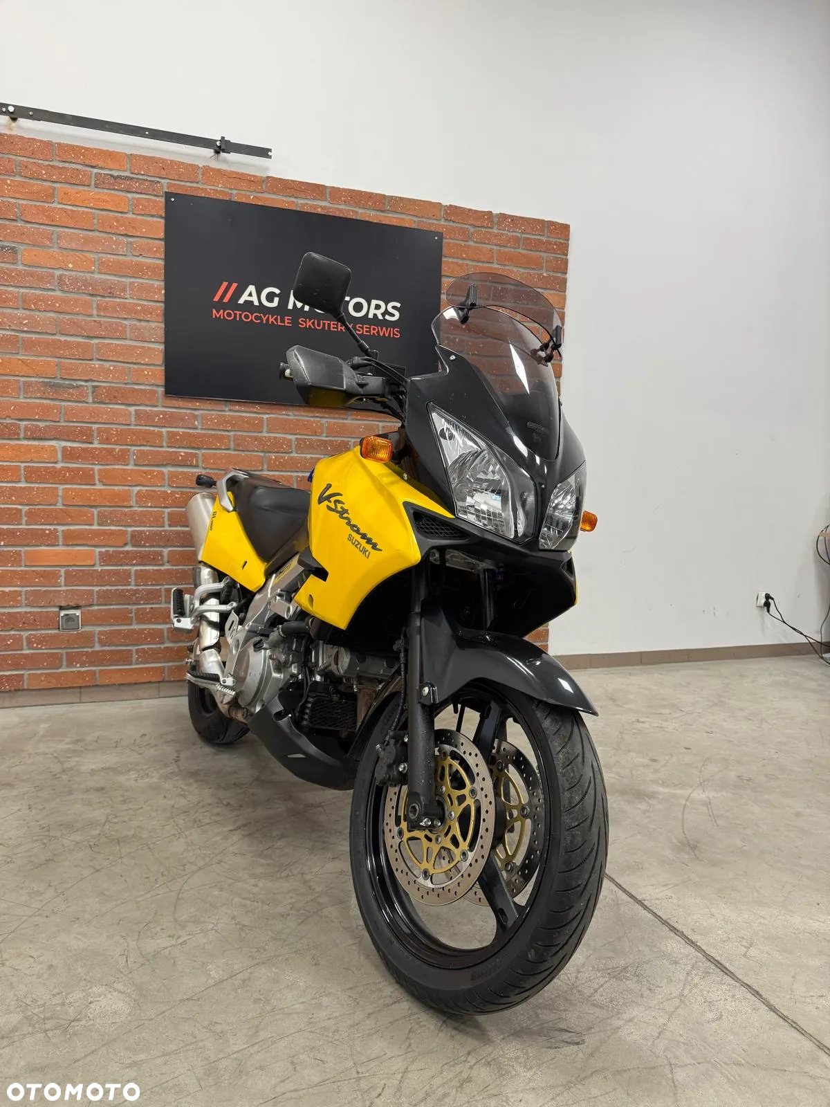 Suzuki V-STROM - 7