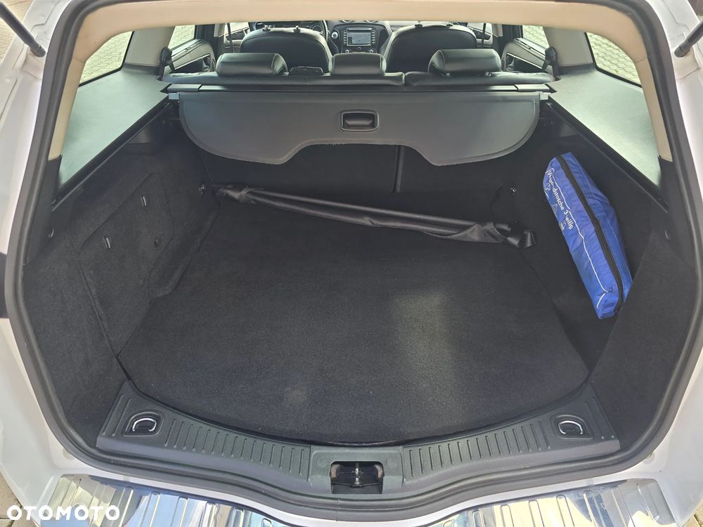 Ford Mondeo 2.0 EcoBoost Titanium S - 32