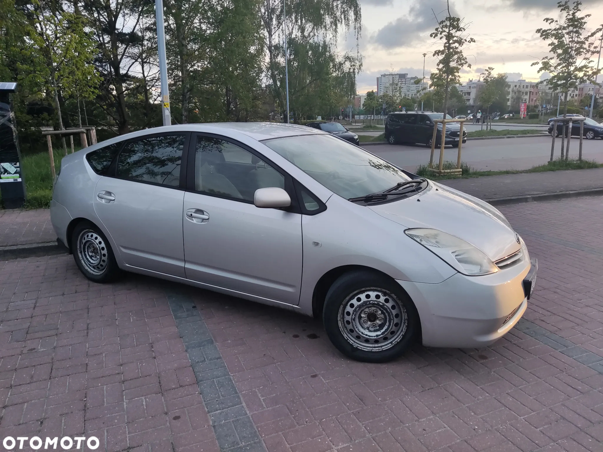 Toyota Prius - 9