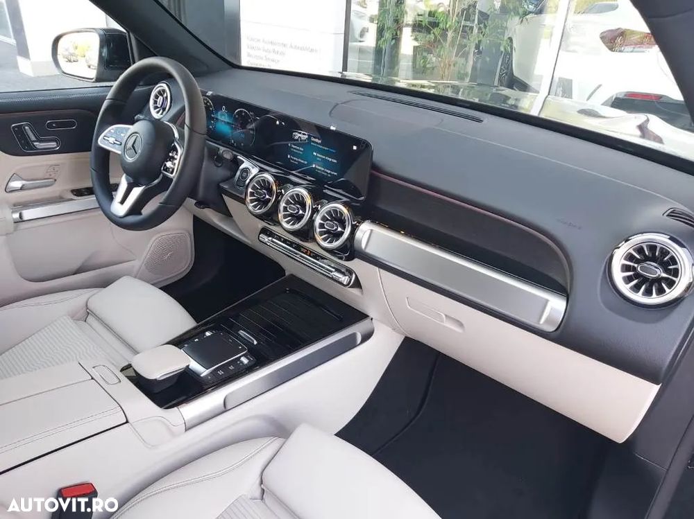 Mercedes-Benz EQB 300 4MATIC - 5