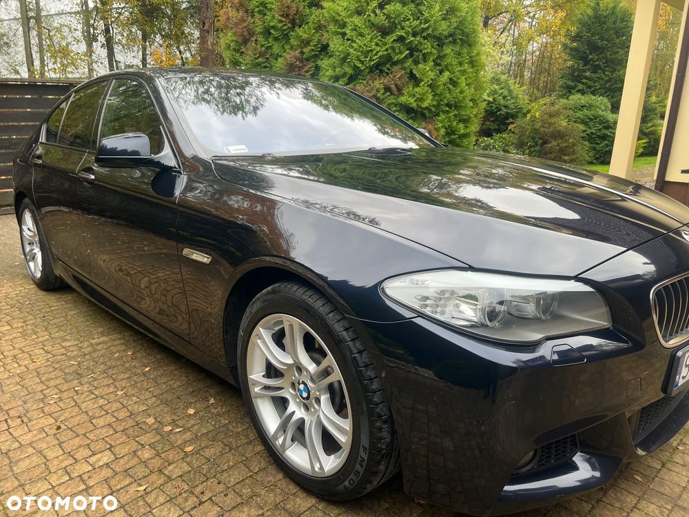 BMW Seria 5 528i xDrive - 4