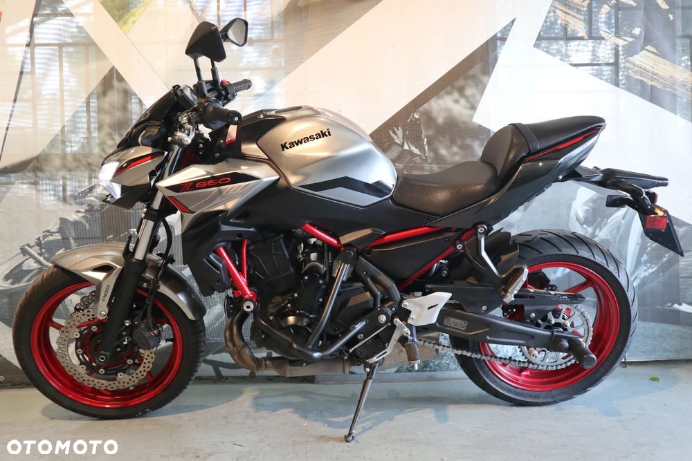Kawasaki Z 650 - 6