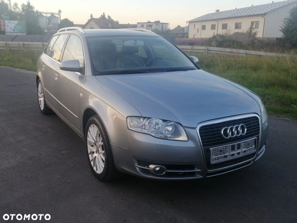 Audi A4 - 1
