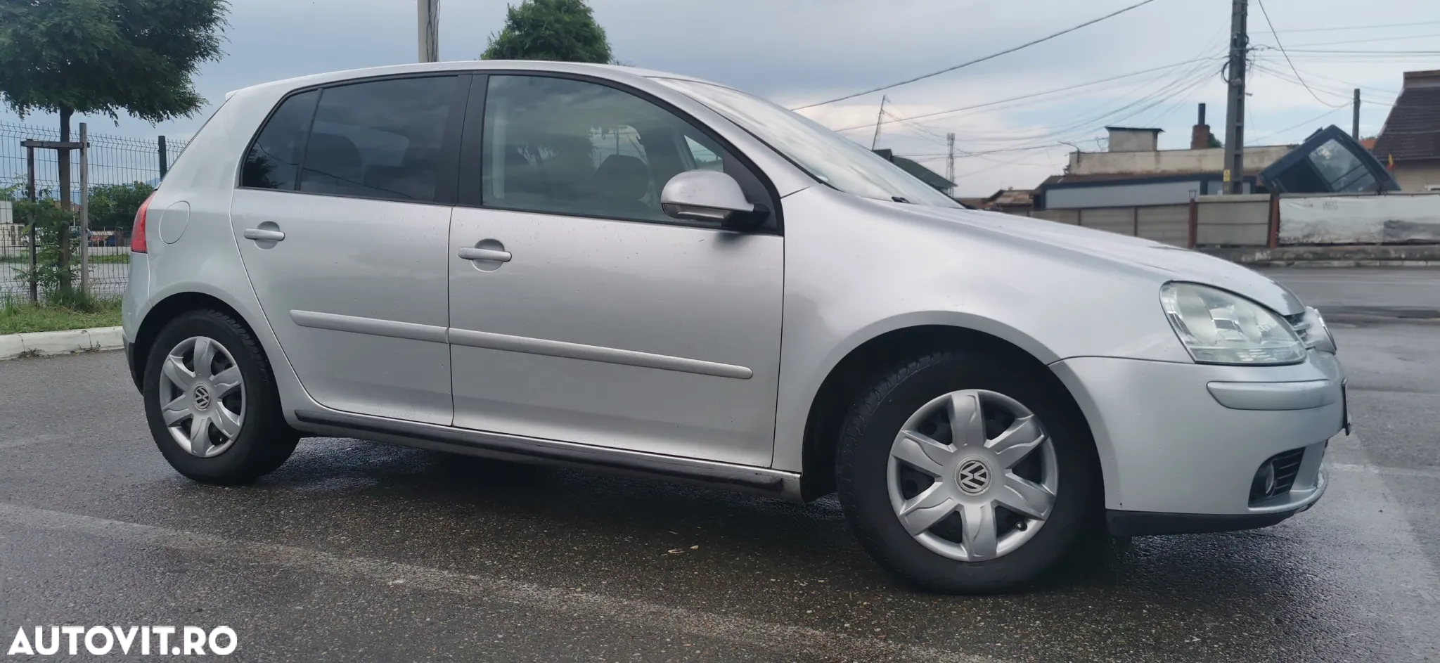 Volkswagen Golf 1.9 TDI Comfortline DSG - 8