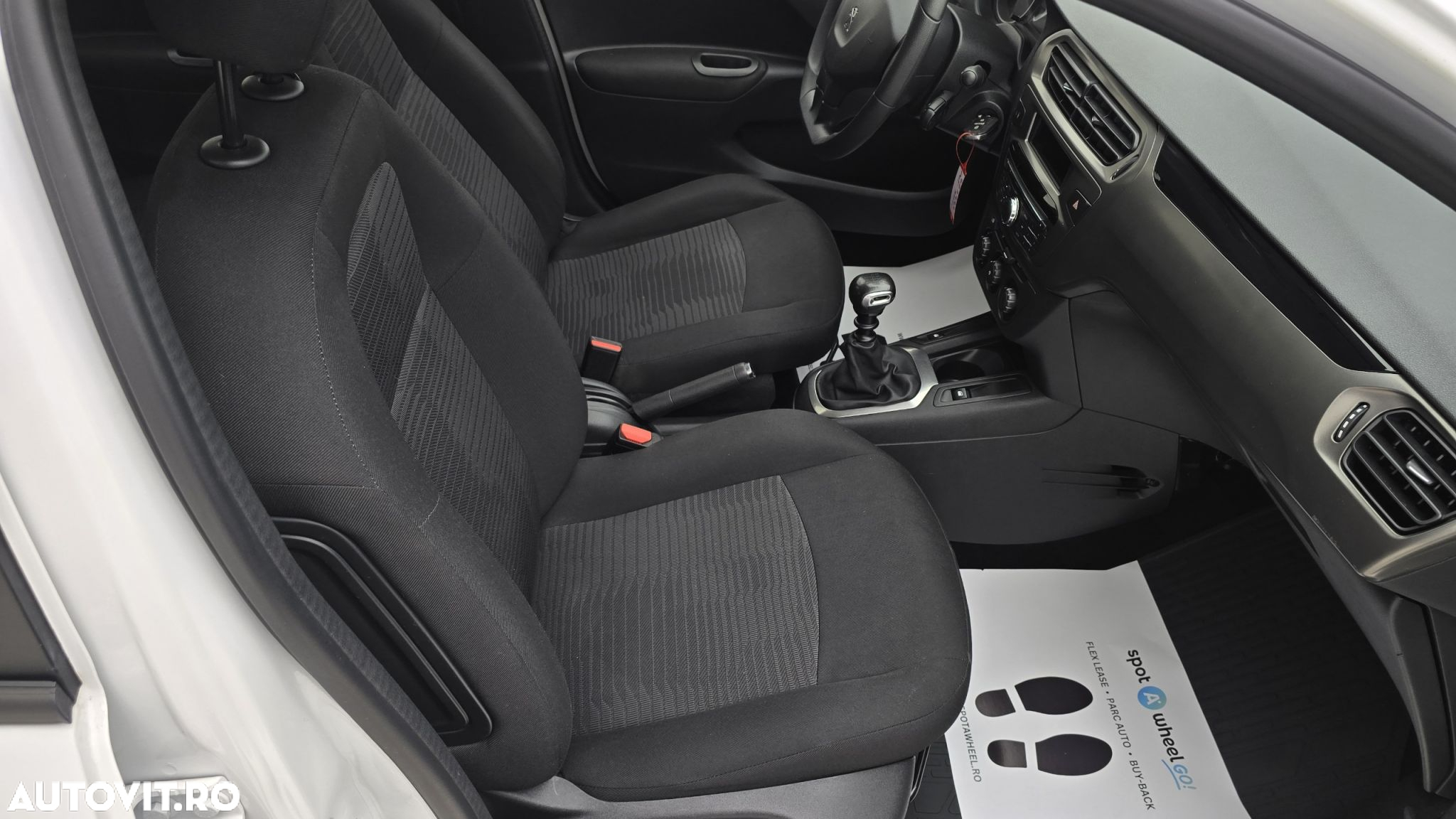 Peugeot 301 1.5 BlueHDI FAP Active - 19