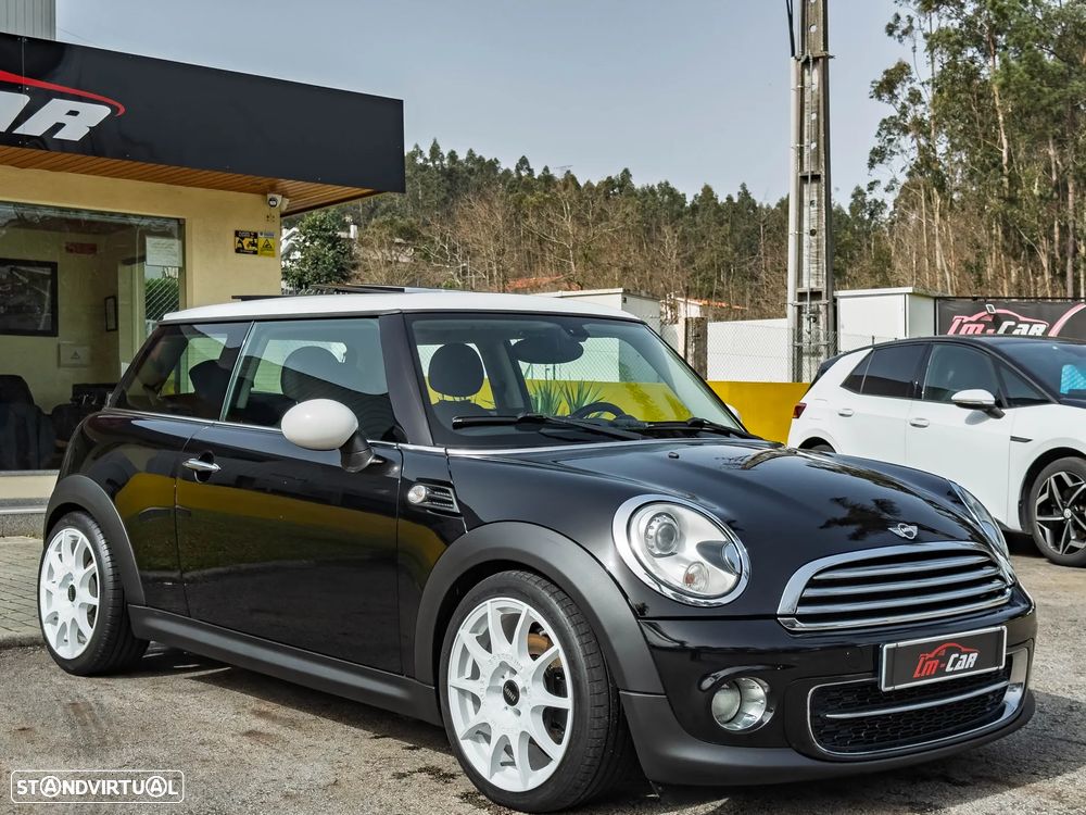 MINI 3 Portas Cooper D - 1