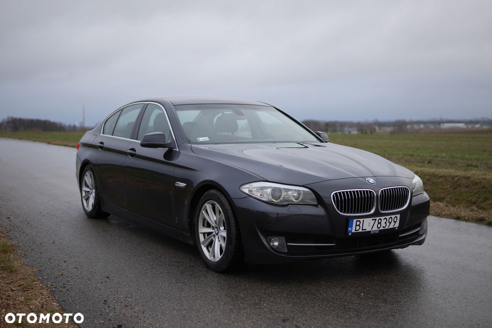 BMW Seria 5 520d Touring - 8
