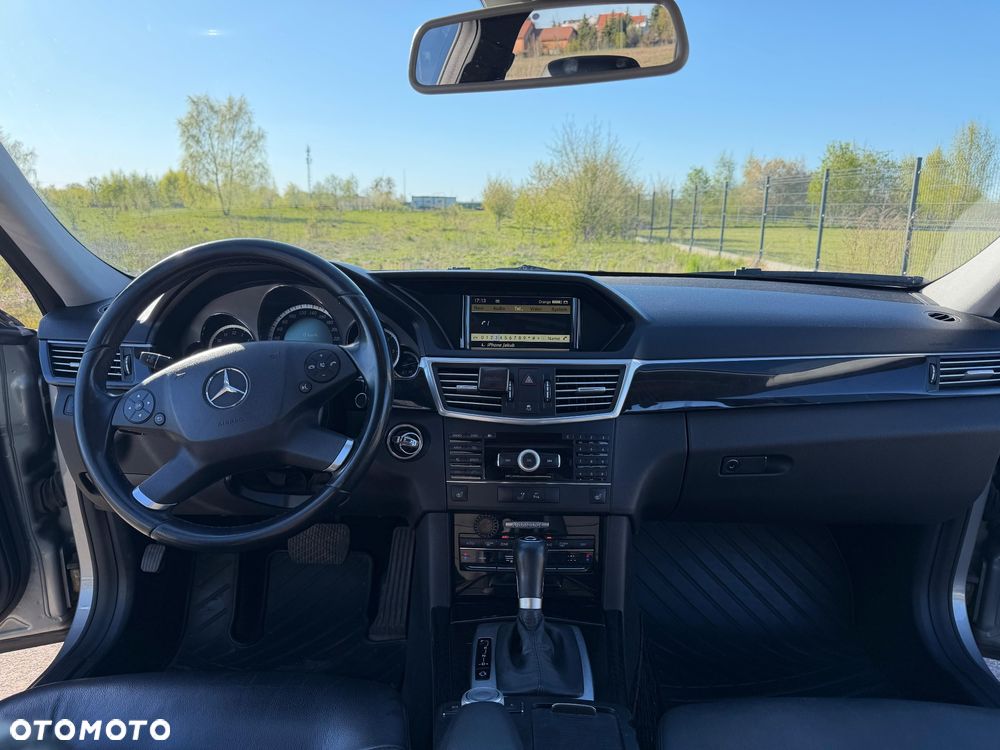Mercedes-Benz Klasa E 250 CDI DPF BlueEFFICIENCY Automatik Avantgarde - 19