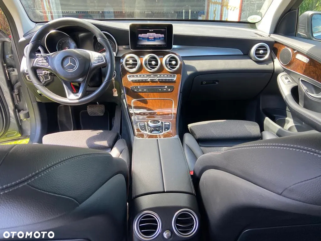 Mercedes-Benz CLA 250 4-Matic - 11