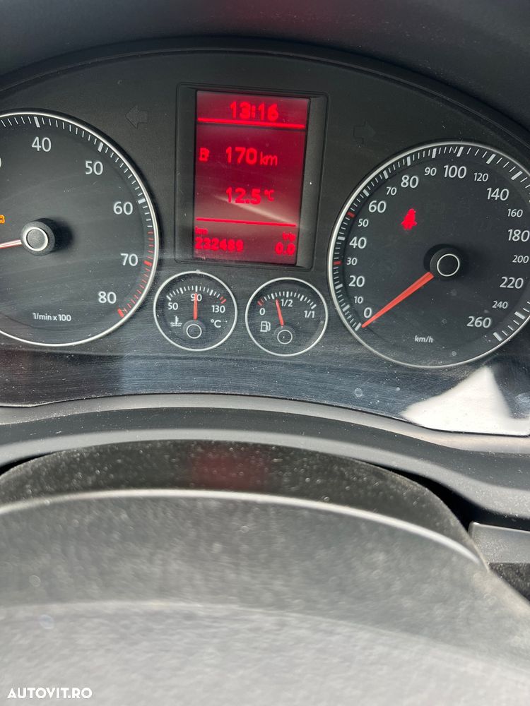 Volkswagen Golf 1.6 Comfortline - 18