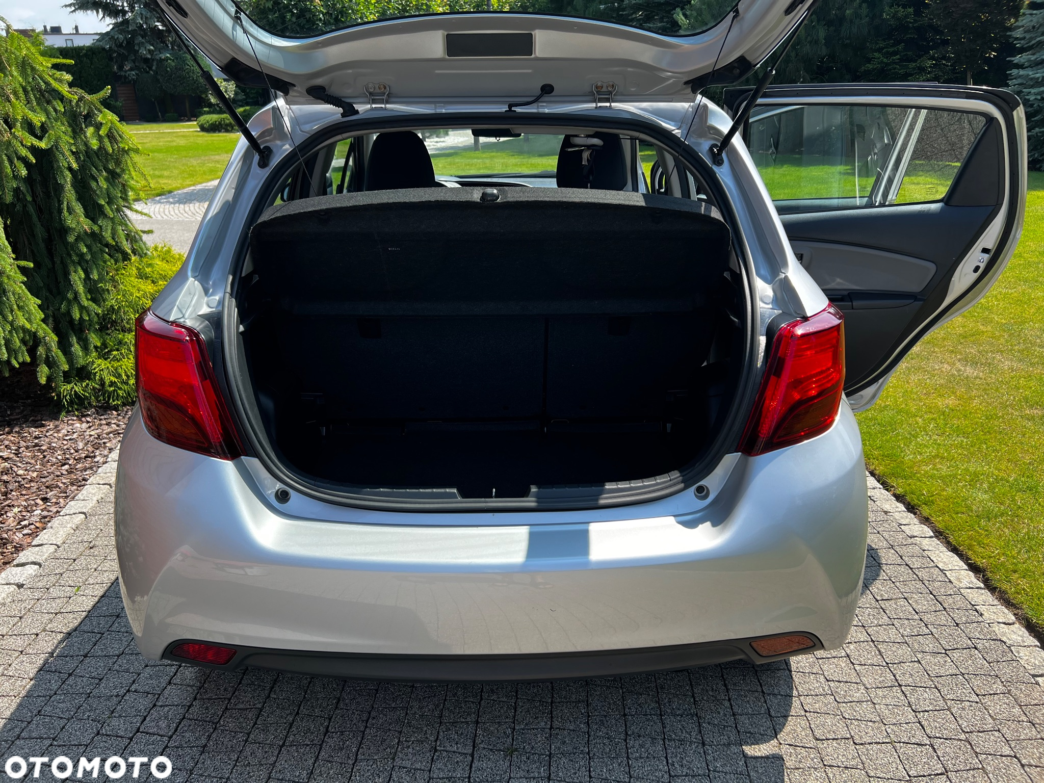 Toyota Yaris - 7