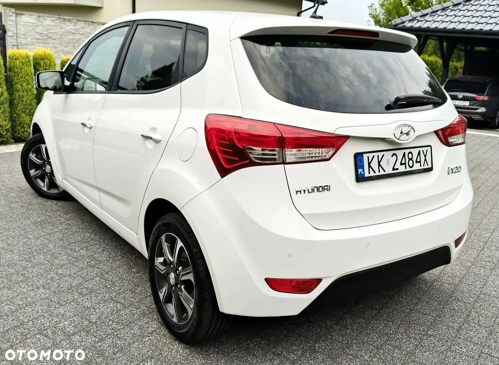 Hyundai Ix20 2018 photo 4