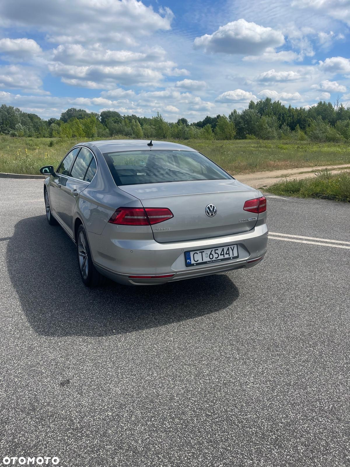 Volkswagen Passat 2.0 TDI BMT Highline DSG - 3