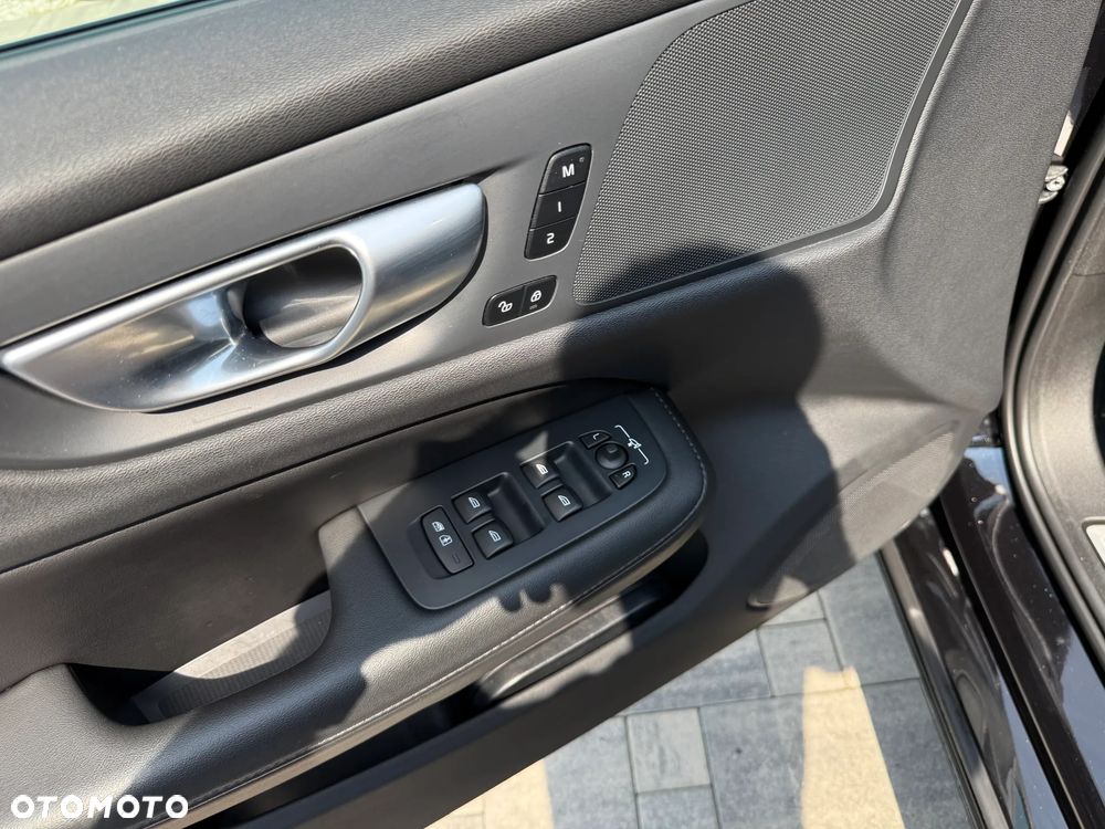 Volvo V60 B4 D Inscription - 26
