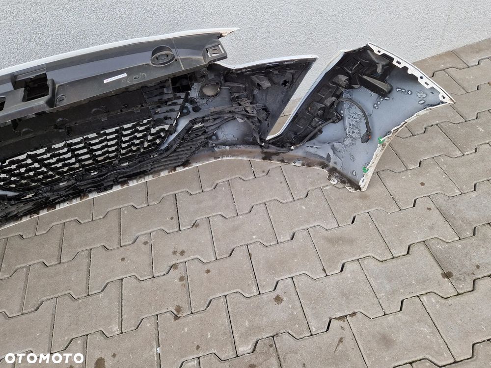 Zderzak Peugeot 208 II  model 2019 - - 13