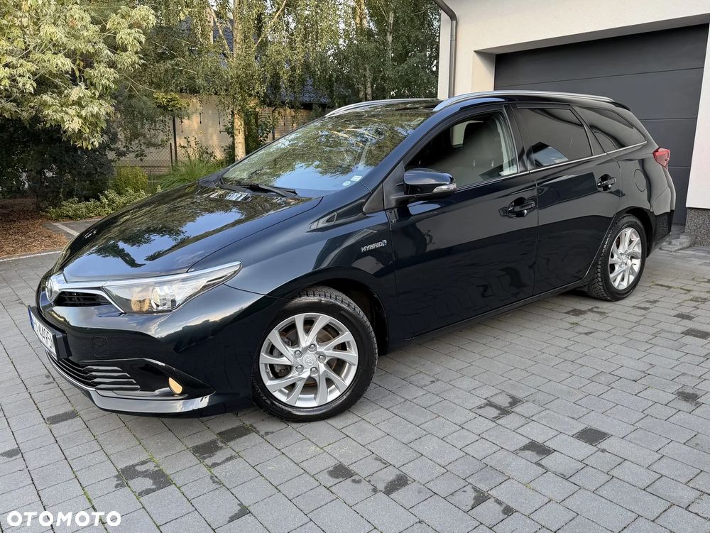 Toyota Auris - 14