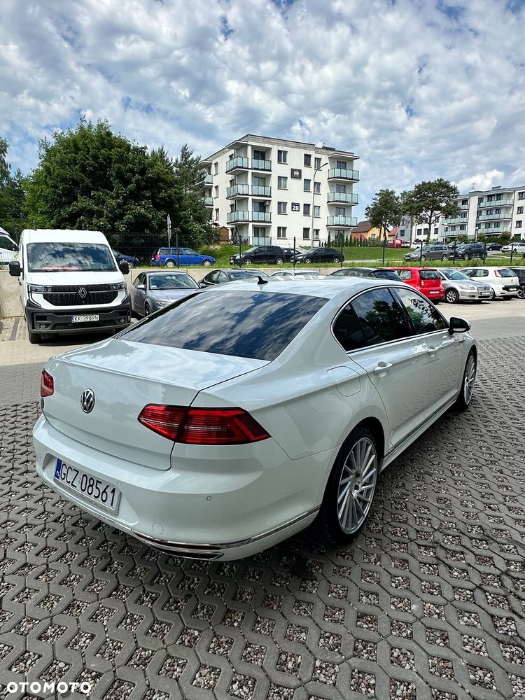 Volkswagen Passat 2.0 TDI Bi-Turbo BMT 4Mot Highline DSG - 4