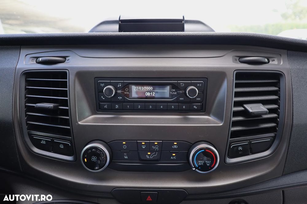 Ford Transit - 16