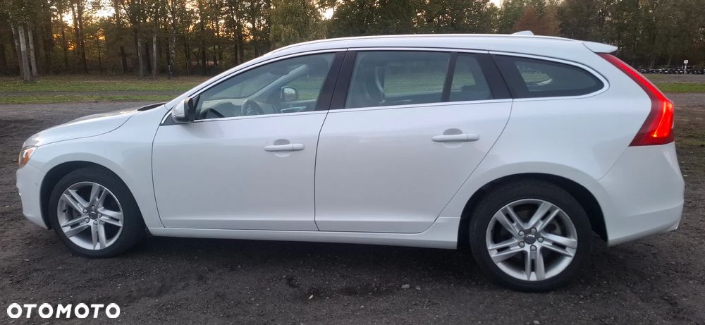 Volvo V60 - 20
