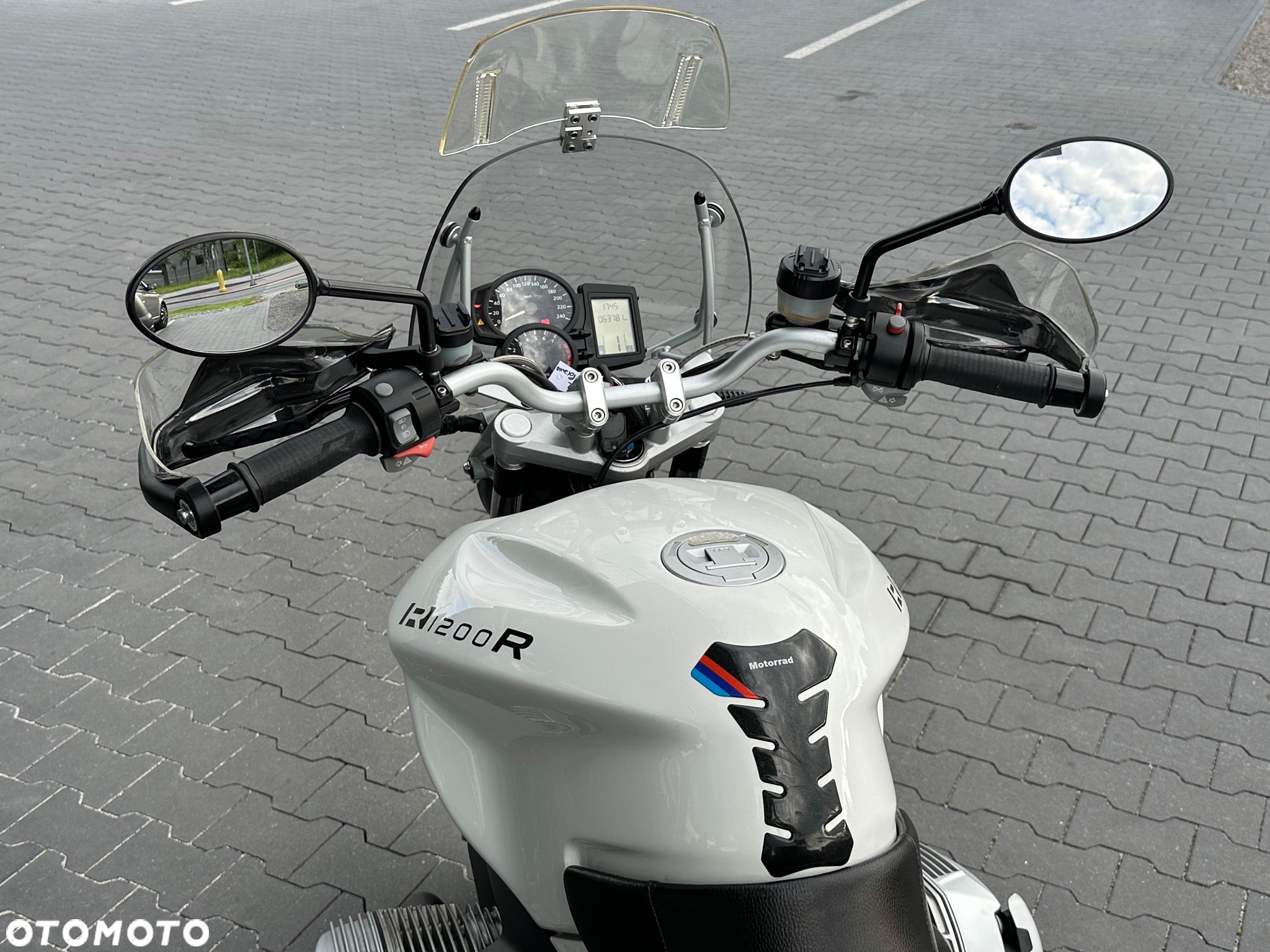 BMW R - 22