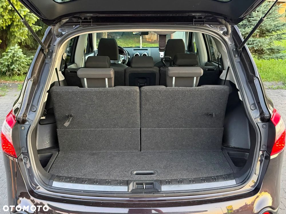 Nissan Qashqai+2 2.0 Tekna - 30