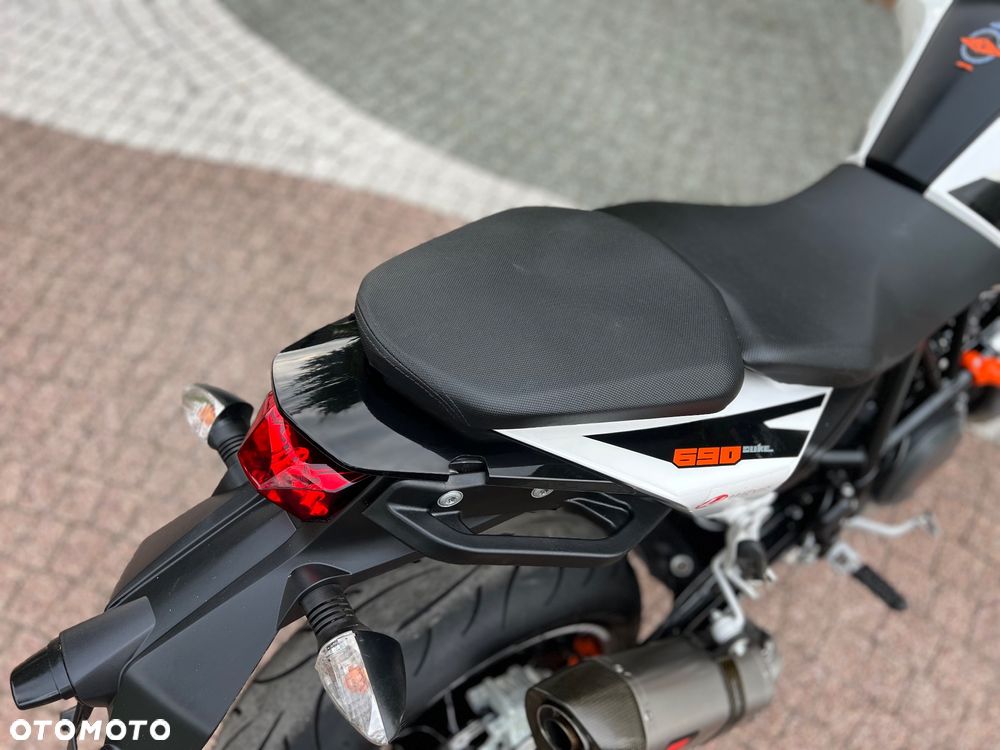 KTM Duke - 11