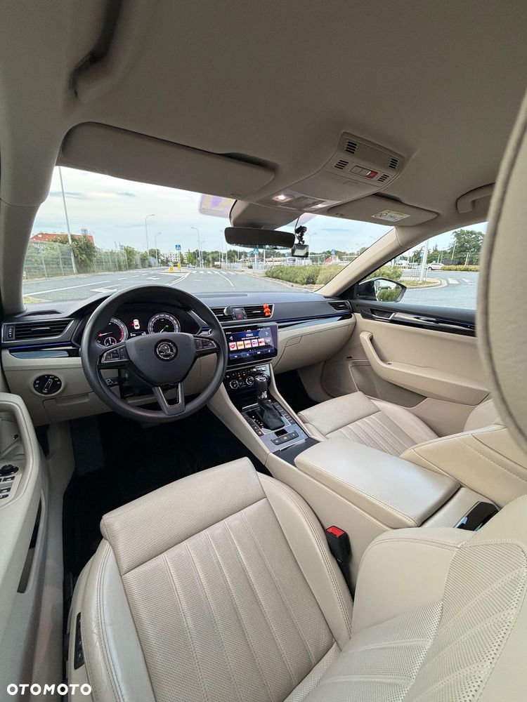 Skoda Superb 1.5 TSI L&K DSG - 23