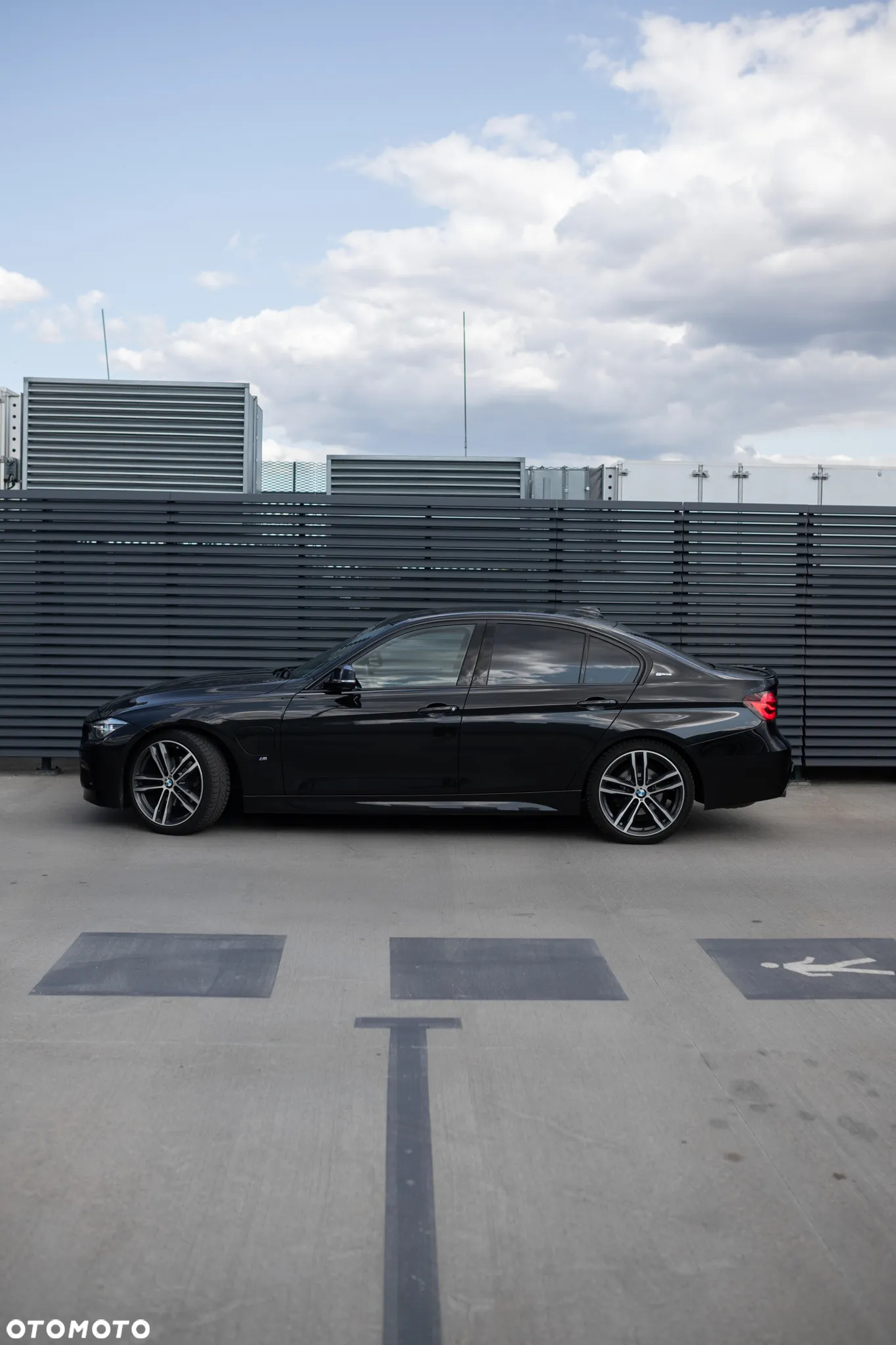 BMW Seria 3 330e iPerformance M Sport Shadow - 10