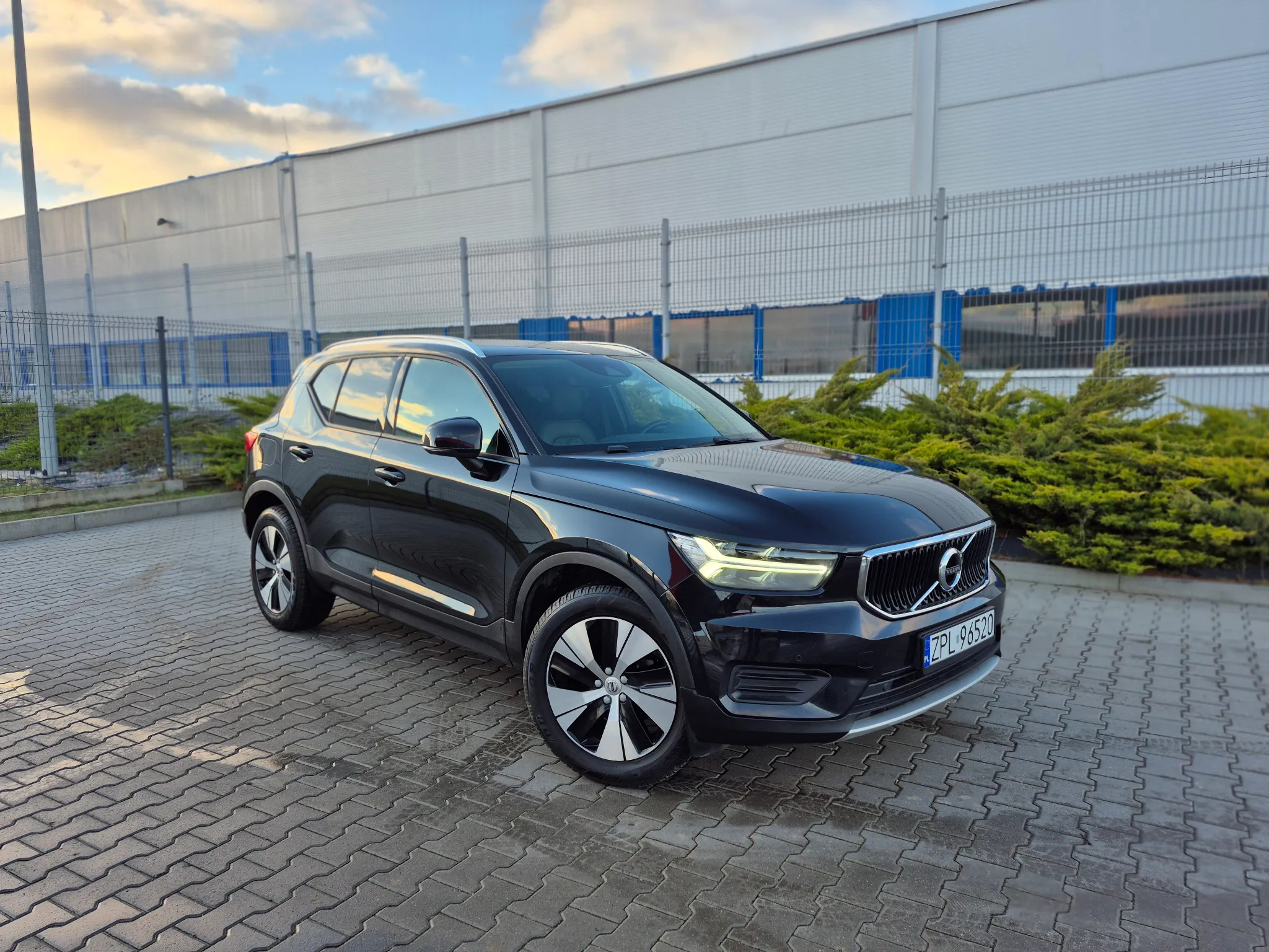 Volvo XC 40 D3 Momentum - 2