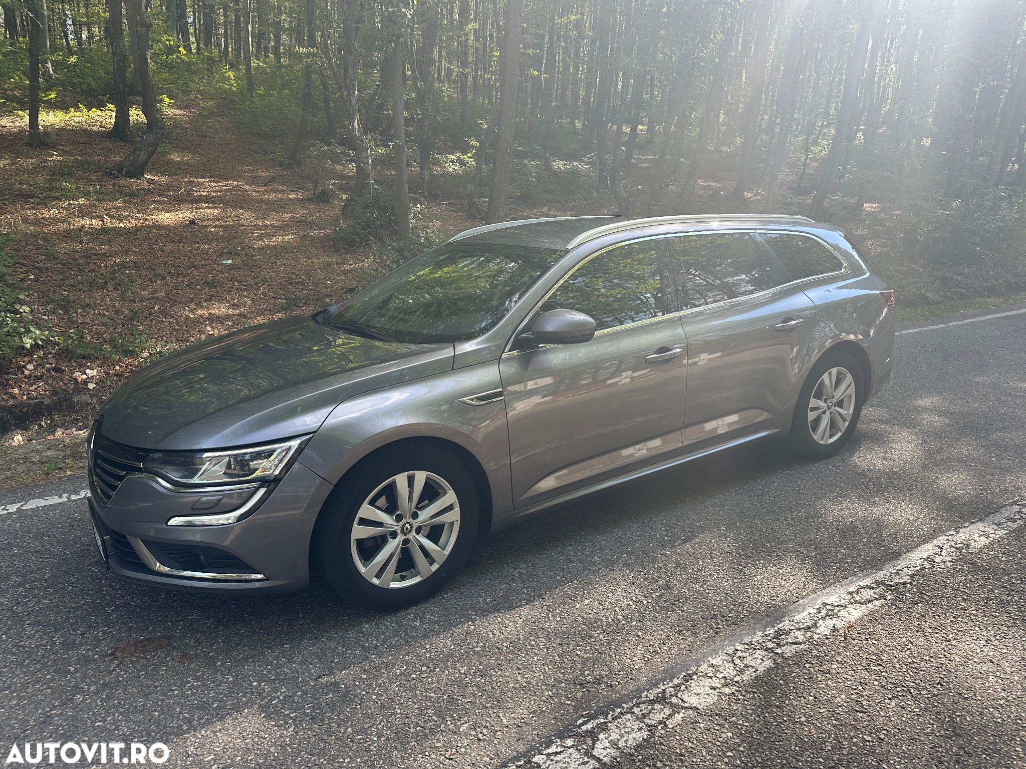 Renault Talisman Grandtour ENERGY dCi 130 EDC Business - 4