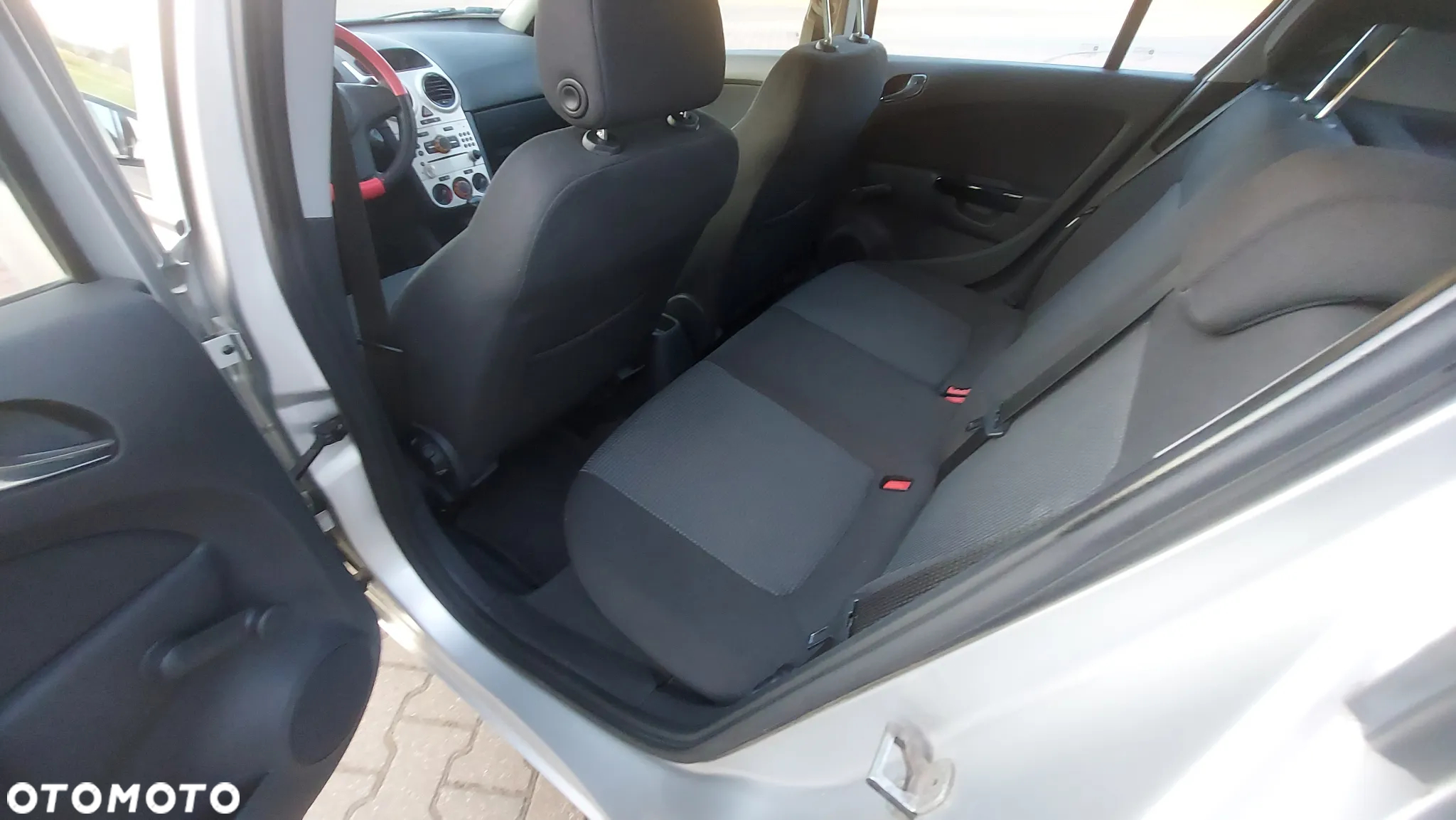Opel Corsa 1.2 16V 111 - 7