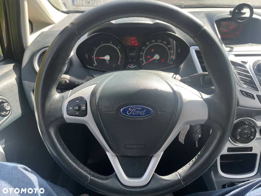 Ford Fiesta 1.25 Champions Edition - 10