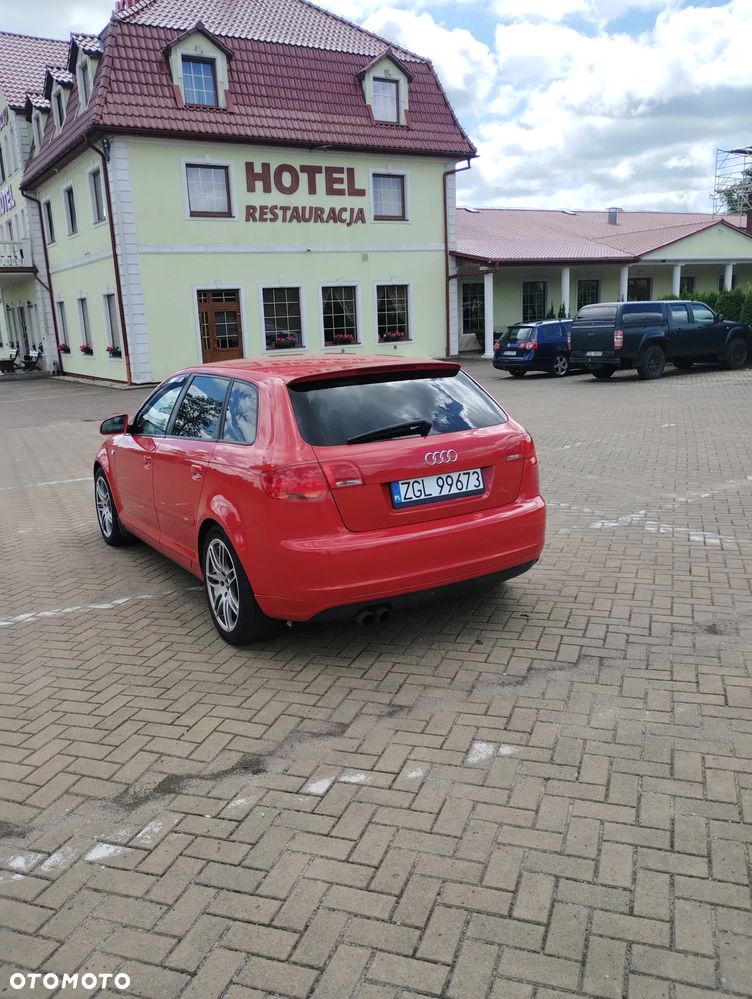 Audi A3 Sportback - 3