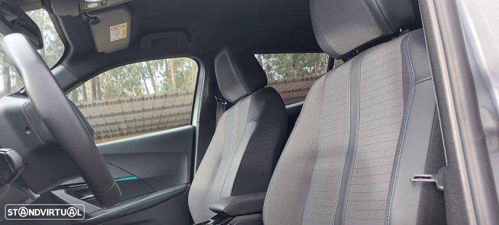 Peugeot e-2008 50 kWh Allure Pack - 6