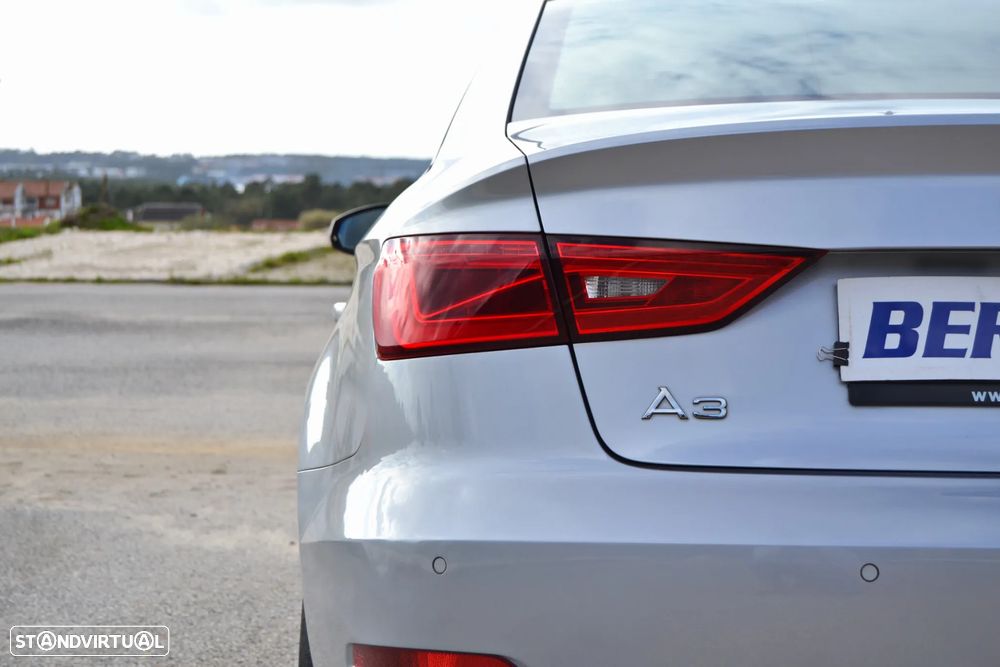 Audi A3 Limousine 1.6 TDI Advance - 7