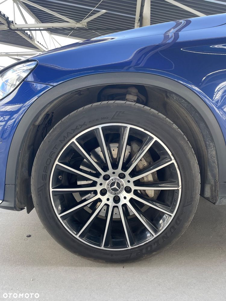 Mercedes-Benz GLC - 9