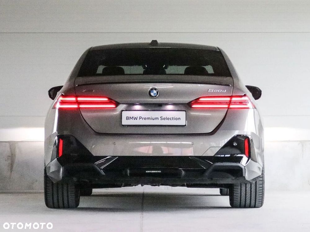 BMW Seria 5 - 11