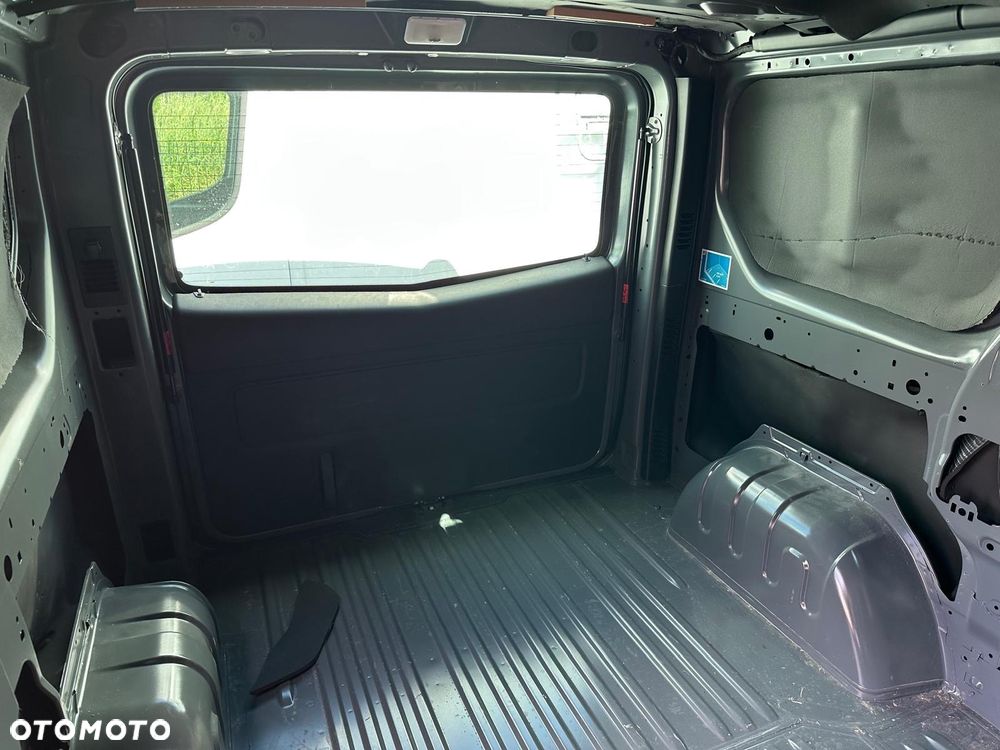 Renault Trafic - 9