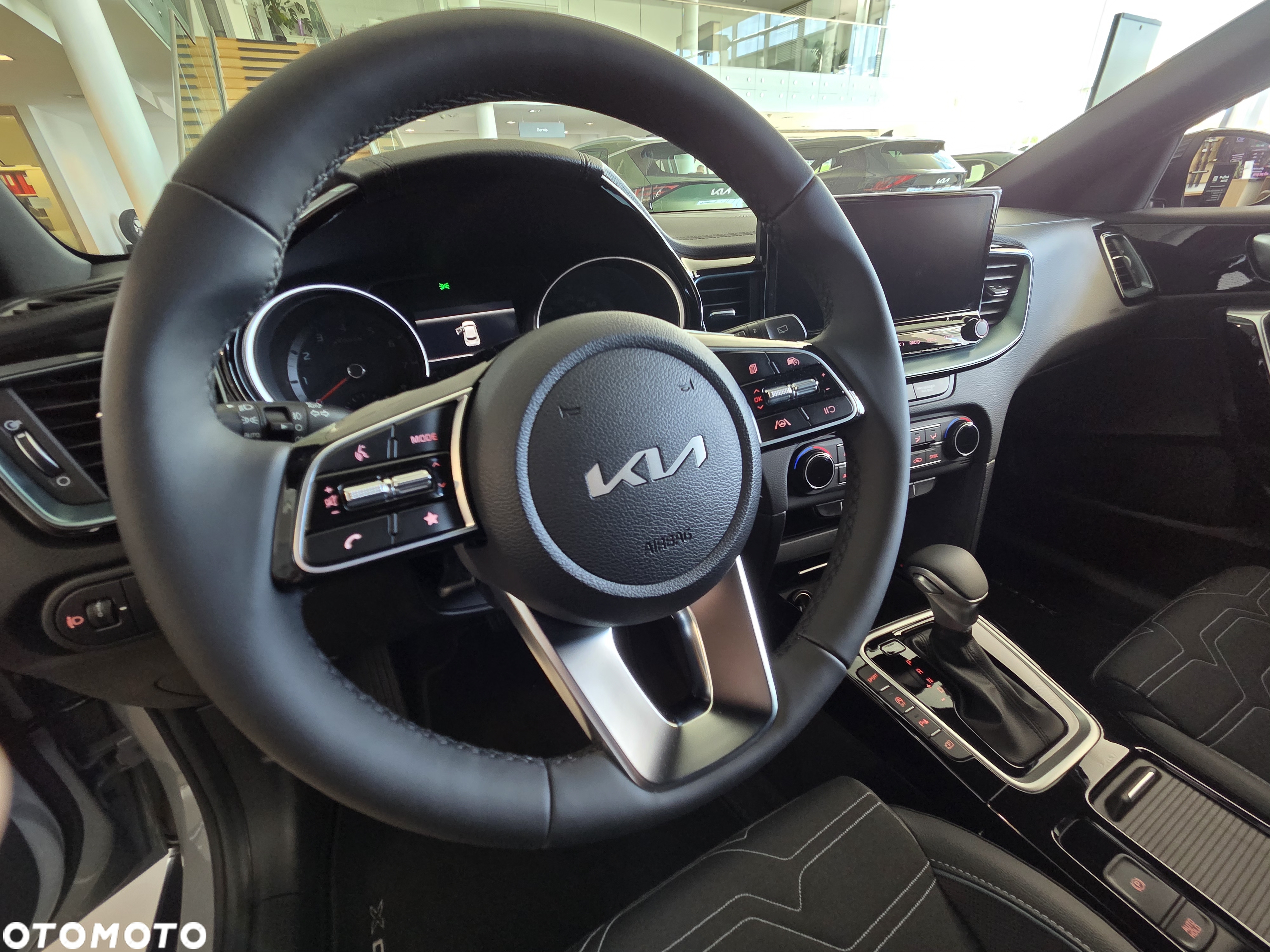 Kia XCeed 1.6 T-GDI Tribute DCT - 13