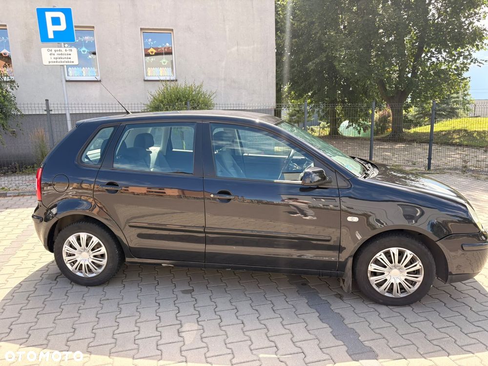 Volkswagen Polo 1.4 16V Basis - 7