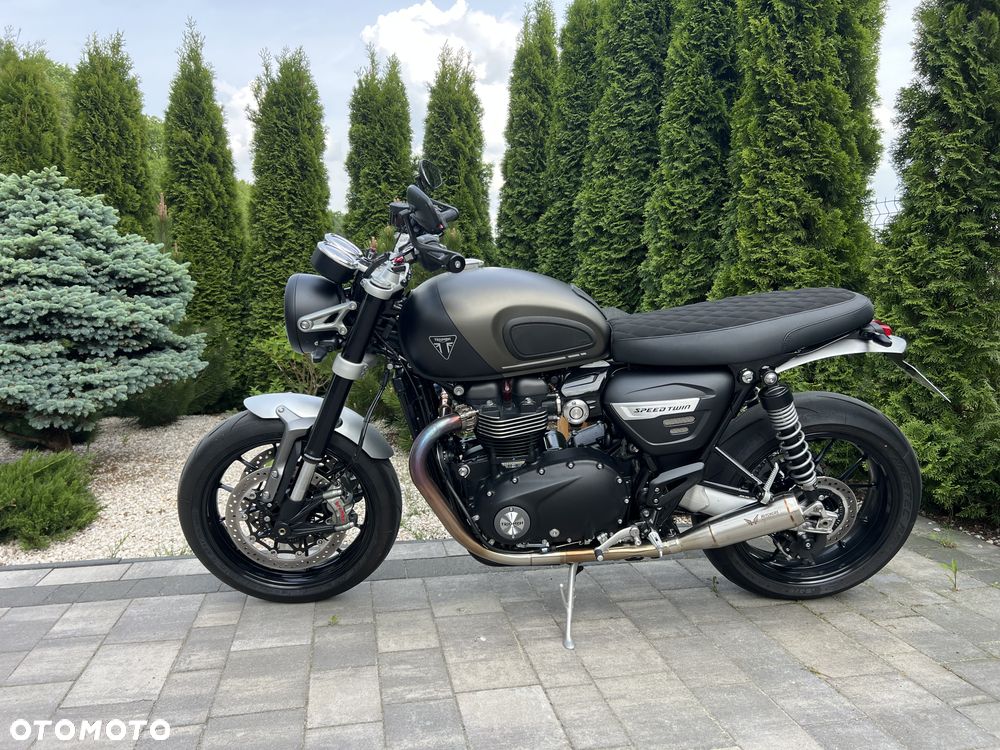 Triumph Speed Twin - 3