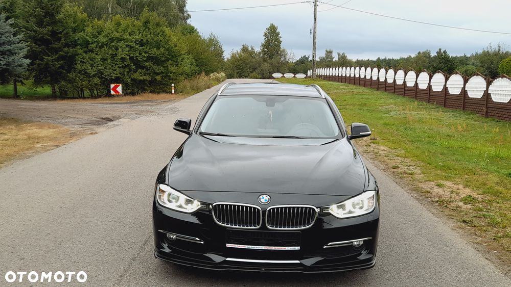 BMW Seria 3 318d Touring - 1