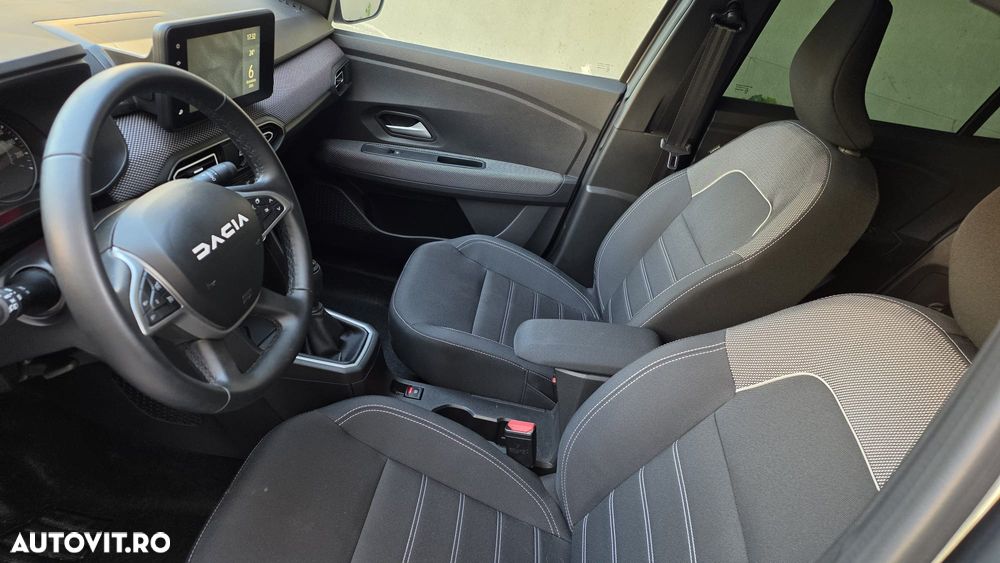 Dacia Logan TCe 100 Journey+ - 19