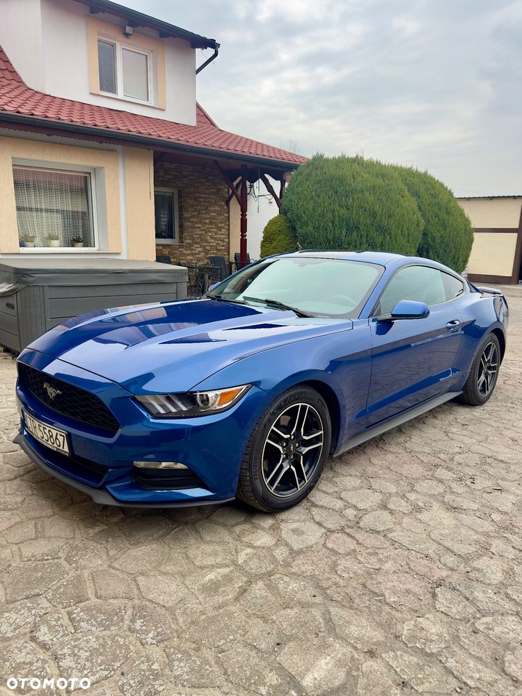 Ford Mustang 3.7 V6 - 1