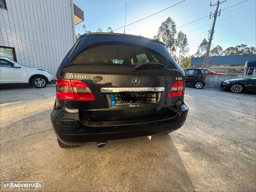 Mercedes-Benz B 180 CDi - 2